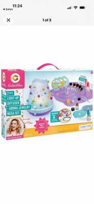 Goldie Blox: 2-in-1 Light Up Diffuser & Aroma Jewelry Mega Set / 200pc Craft Kit
