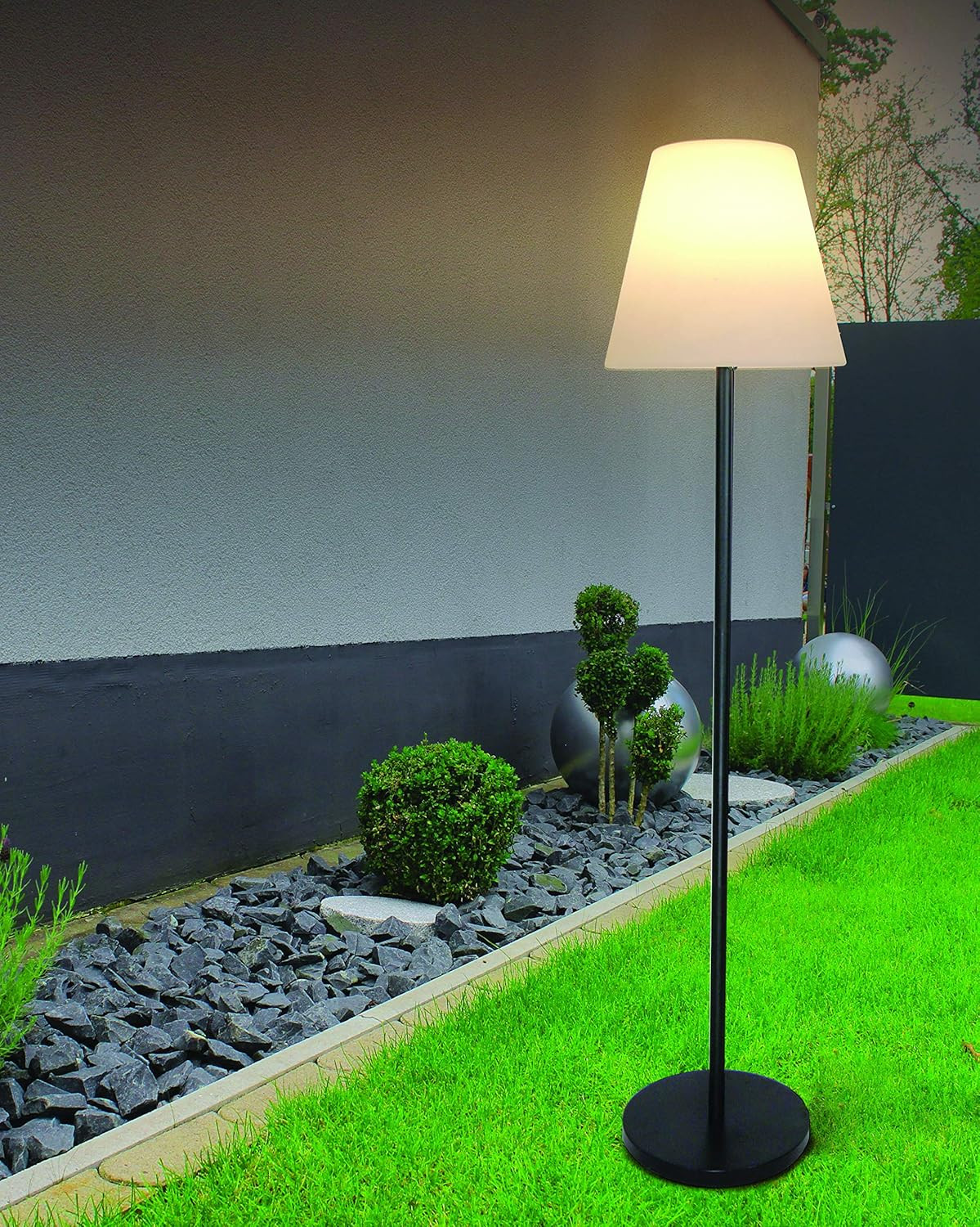 Lampada Solare da Terra 150cm IP66: Atmosfera Magica per il tuo Giardino