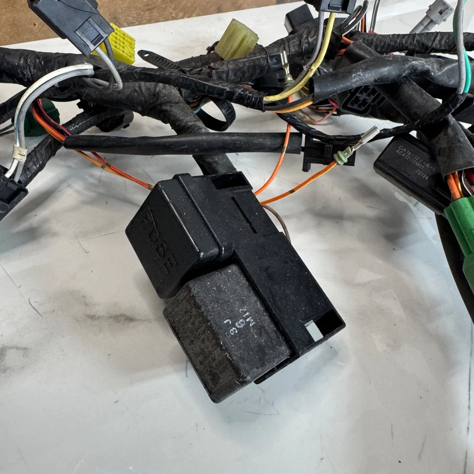 01-07 SUZUKI HAYABUSA ARNÉS DE CABLEADO MOTOR TELAR 36610-24F90 Foto 3 de 4