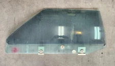 88 - 93 Ford Mustang Convertible Driver Door Glass Window Carlite LH  OEM 89