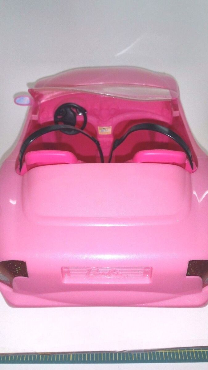 CARRO BARBIE CONVERSÍVEL ROSA MUITO BOM ESTADO COM TODOS OS ADESIVOS!