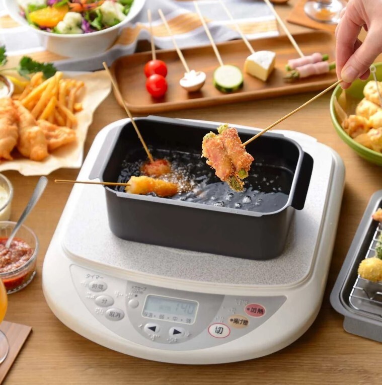 Small IH-Compatible Square Frying Pot W/ Thermometer & Mesh
