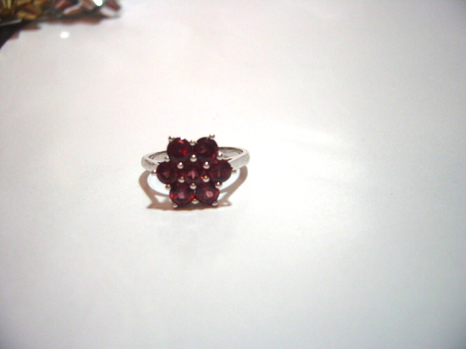 Vintage Solid Silver flower Ring- Superb-raspberr… - image 12