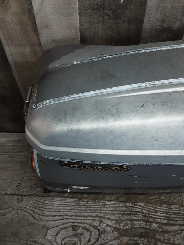 82 80-83 Honda Goldwing GL1100 GL GL 1100 1982 alforja trasera derecha Foto 4 de 4