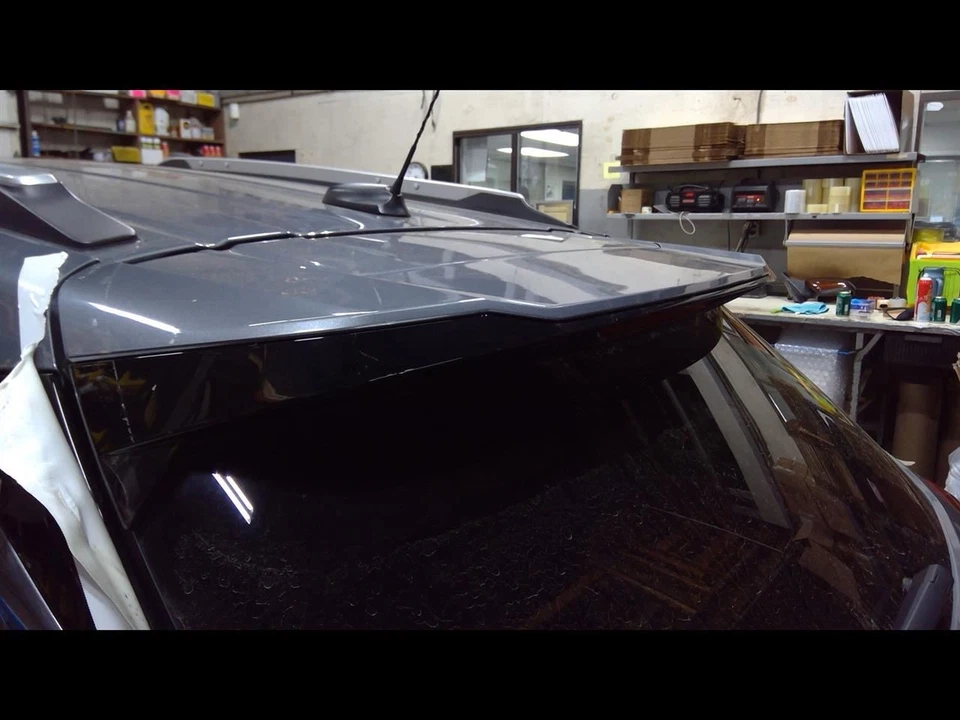 Alerón trasero compatible con 21-23 TRAILBLAZER 1518379 Foto 3 de 4