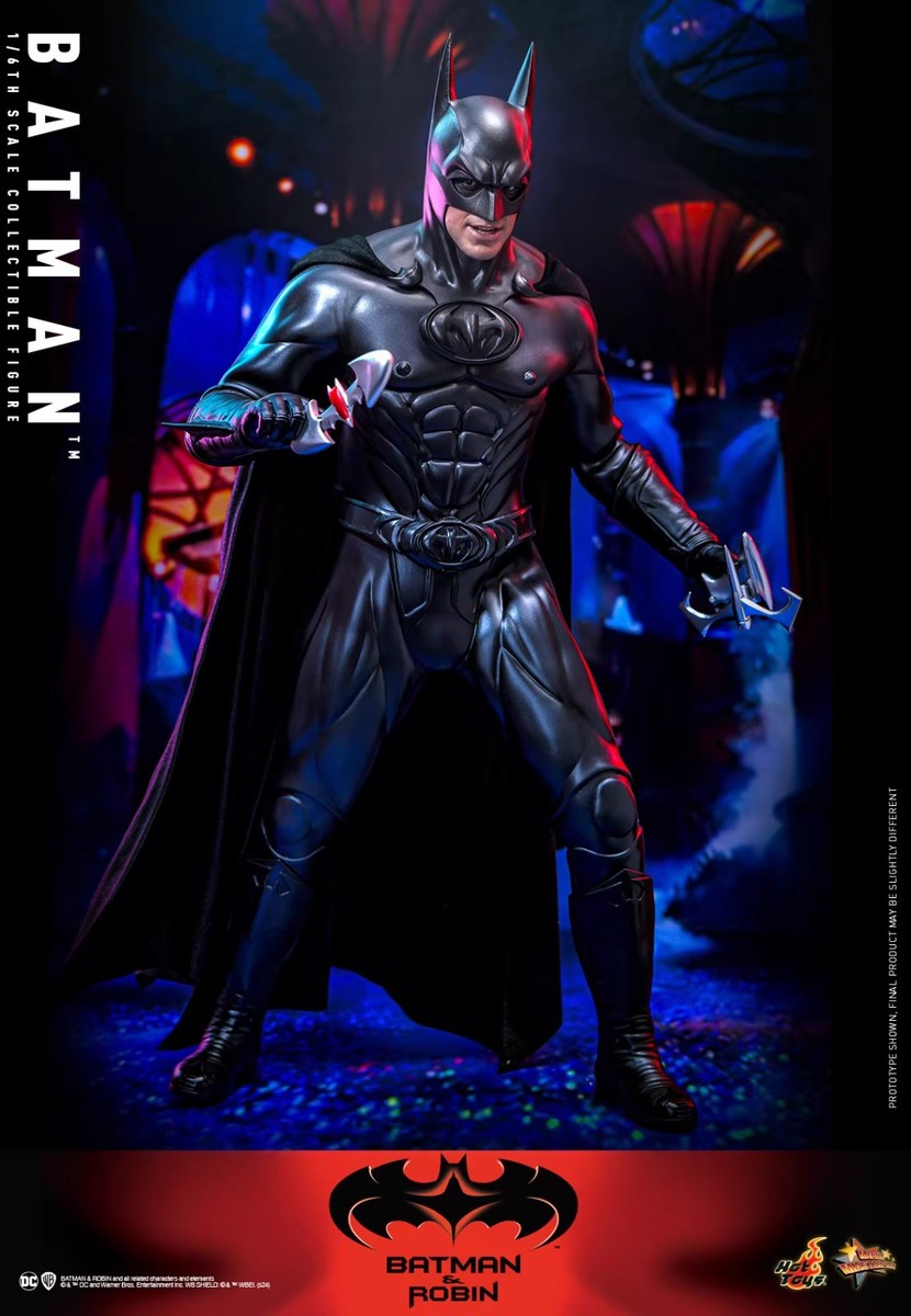 New Hot Toys MMS786 Batman & Robin - Batman 1/6 Action Figure in