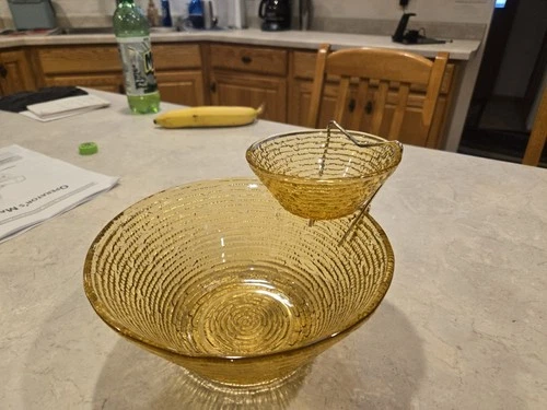 Vintage Anchor Hocking Soreno Amber Glass Chip & Dip Bowl Set MCM