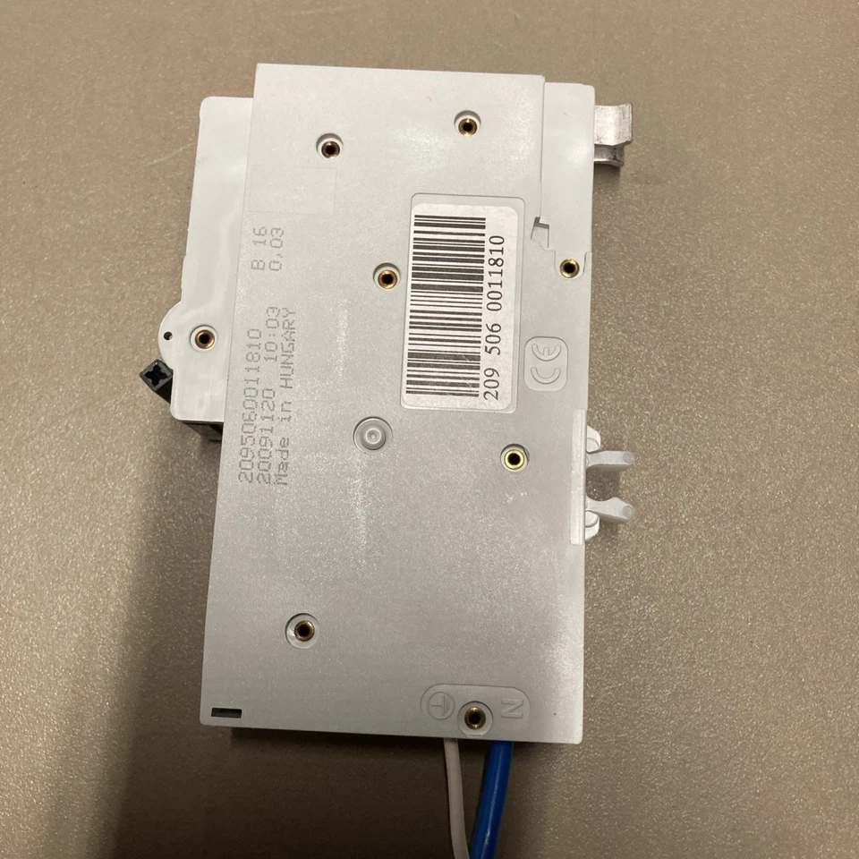 SQUARE D QOE B16 RCBO QOE116B03 16 AMP 16A TYPE B QOE  10kA 30mA  - Image 2 of 3