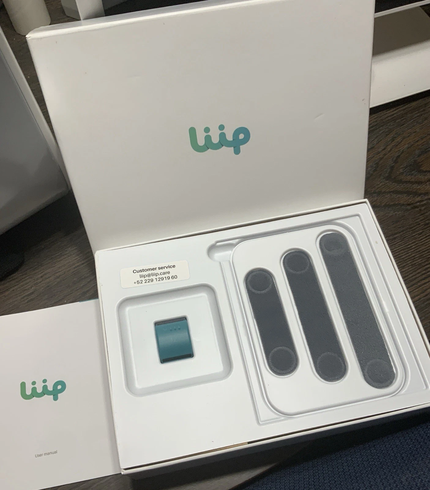 LIIP Smart Monitor Uses App Measures Vitals Be Notified In Real Time On App
