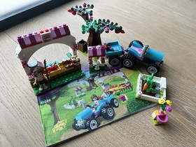 Lego Friends 4 Sets 41115, 41116, 41127, 41026 All come with Instruction