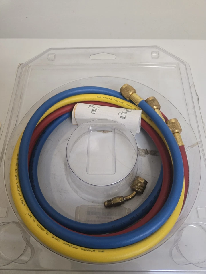 Mastercool 59161 Multicolor Charging and Testing Manifold Gauge Set - Image 3 of 4