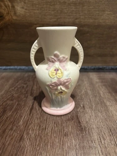1938 HULL POTTERY  PINK Orchid Cabinet VASE #303--4 3/4" GREAT CONDITION