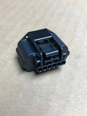Lot of 2 Pcs Yazaki 7283-8850-30 Connector (6-Way F 025) - BRAND