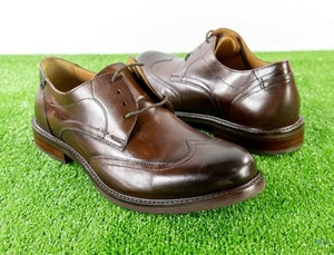 johnston and murphy mens wingtip shoes