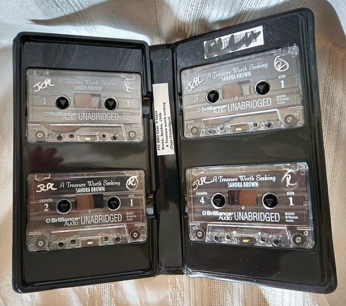 4 Audio books Sandra Brown Audio Cassettes Standoff Thursday's Child The Rana - Picture 5 of 5