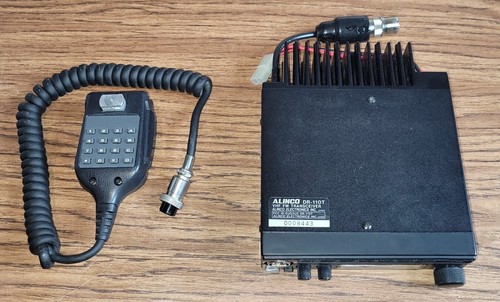 ALINCO DR-110T HAM RADIO 2-METER TRANSCEIVER IN BOX W/ACCESSORIES - Picture 3 of 10