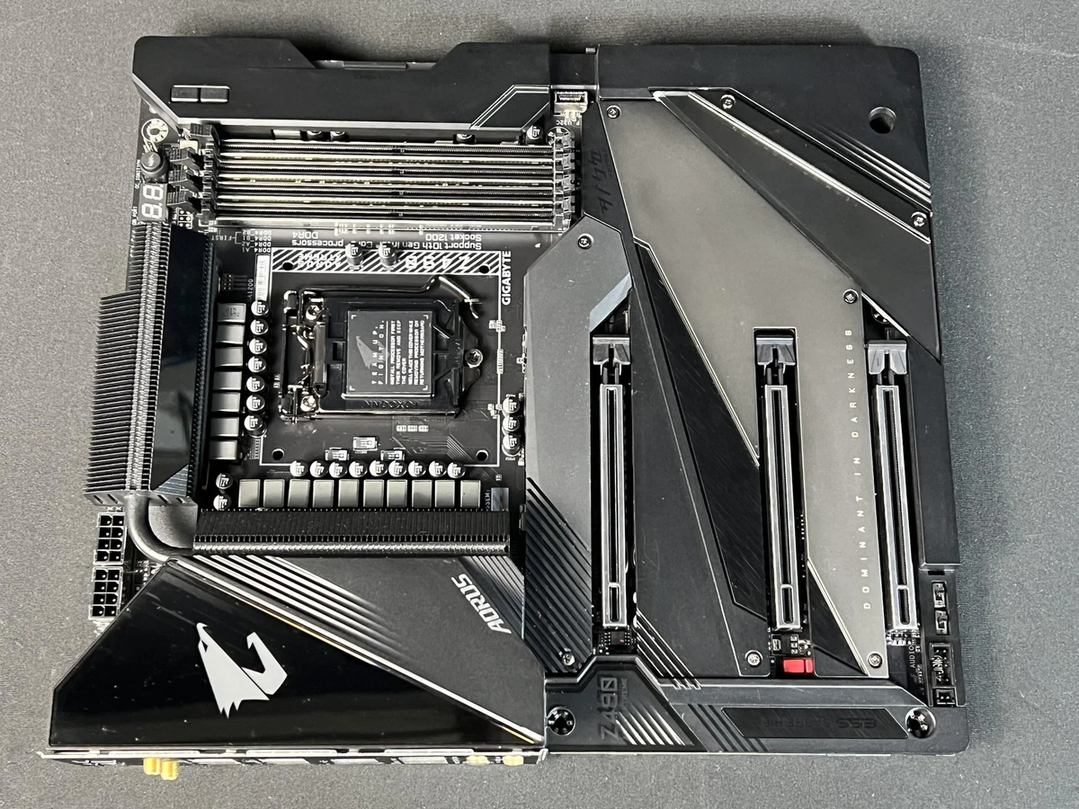 Gigabyte Z490 Aorus Xtreme WaterForce LGA 1200 Intel Z490 E-ATX