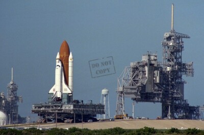 STS-61 Roll-Around Space Shuttle Endeavour 8X12 PHOTOGRAPH