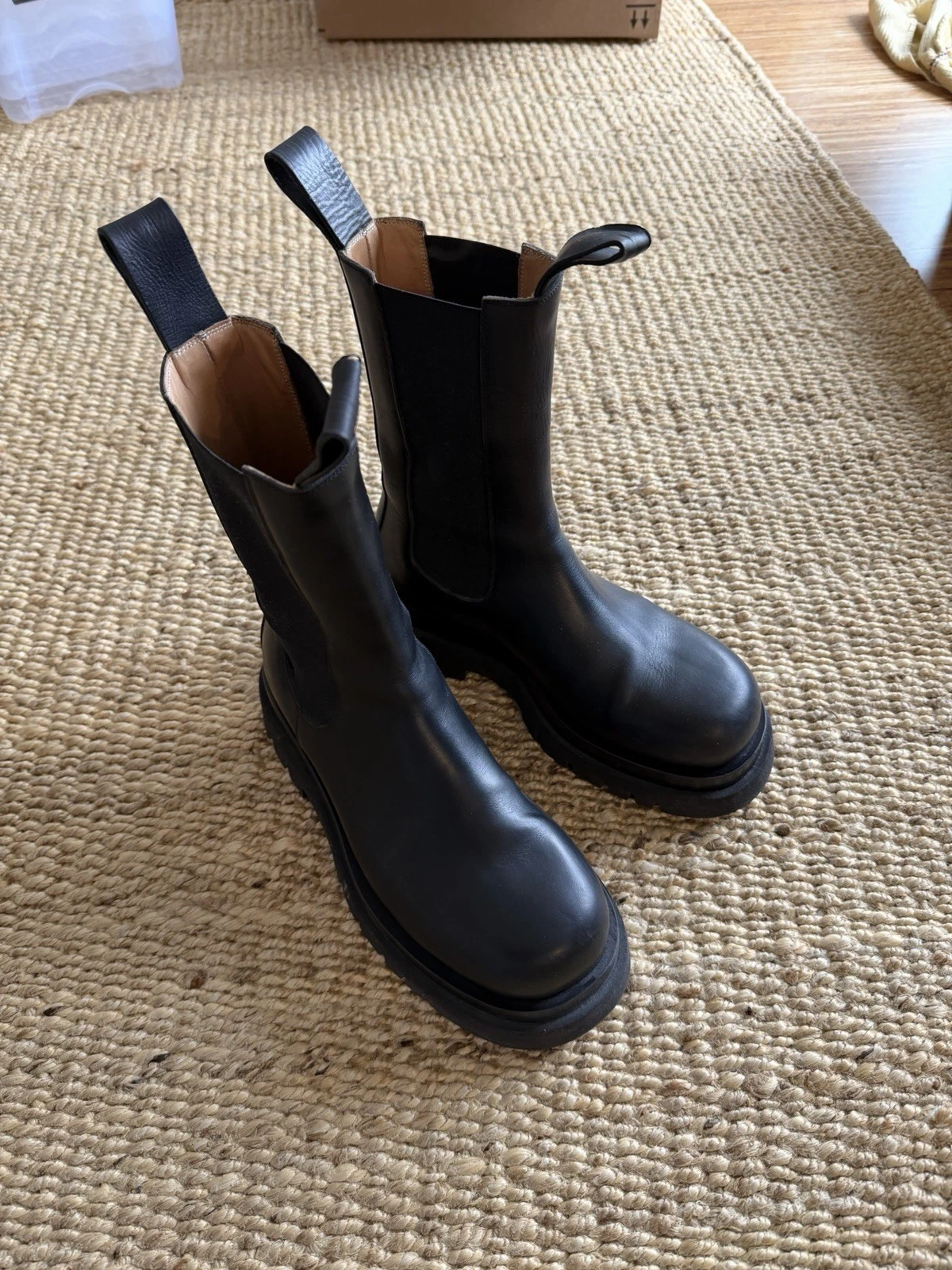 Bottega Veneta — Bottega Veneta Lug Tire Boots Black Size EU 39