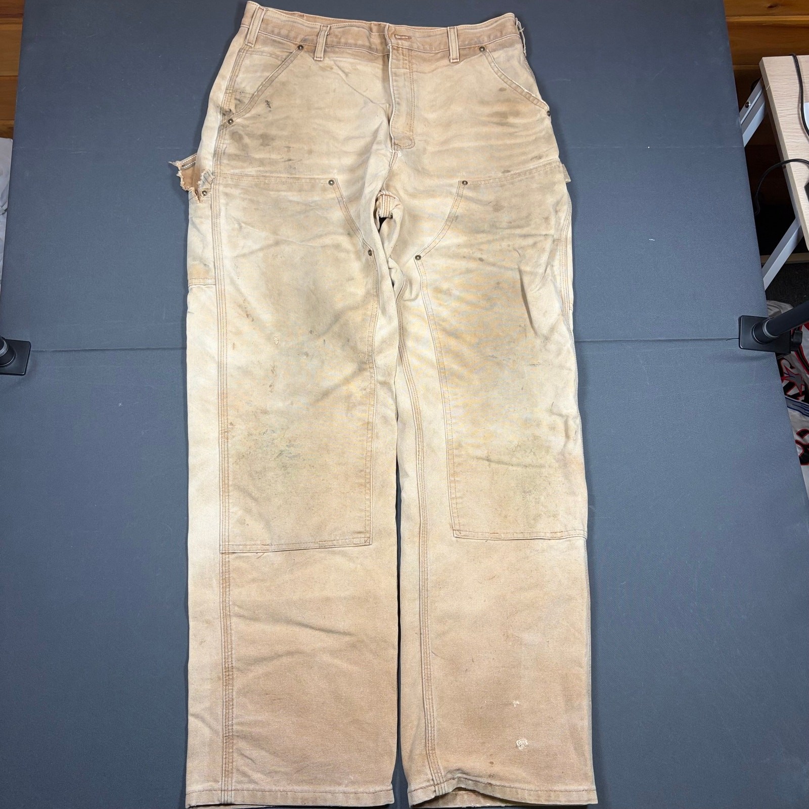 Carhartt B136 BRN Tan Brown Double Knee Dungaree Work Pants Distressed 34x32