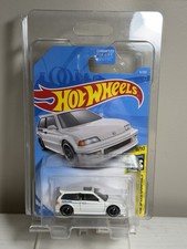 Hot Wheels 2019 Super Treasure Hunt '90 Honda Civic EF White Sealed Protector