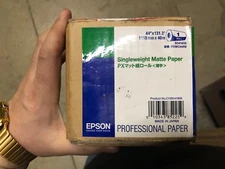 C13S041855 - Epson Singleweight Matte - Matte - Roll (111.8 cm x 40 m) 1 roll(s)