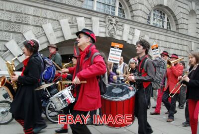 PHOTO  MARCH FOR THE ALTERNATIVE 26 MARCH MASS PROTEST IN LONDON. EMBANKMENT; TH