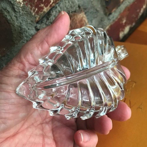 4" Clear Pressed Glass Serving Small Side Dish Wasabi Ginger Salt Dish Vintage - Picture 2 of 3