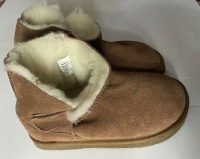NEW Ukala by EMU Girls Suede Low Boot with hook & loop closure, Size 4