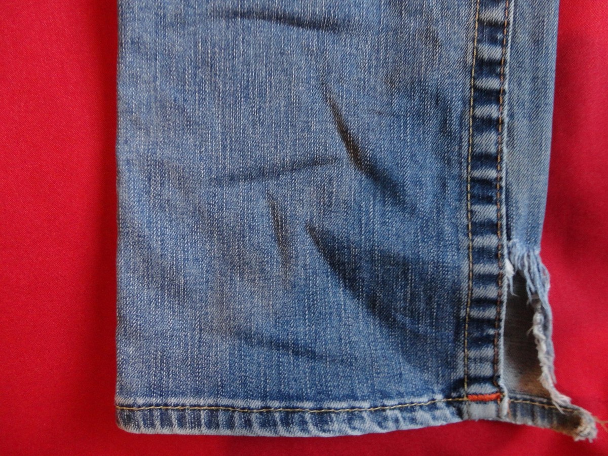 True Religion Section Billy Row 29 Seat 33 Straight Leg Blue
