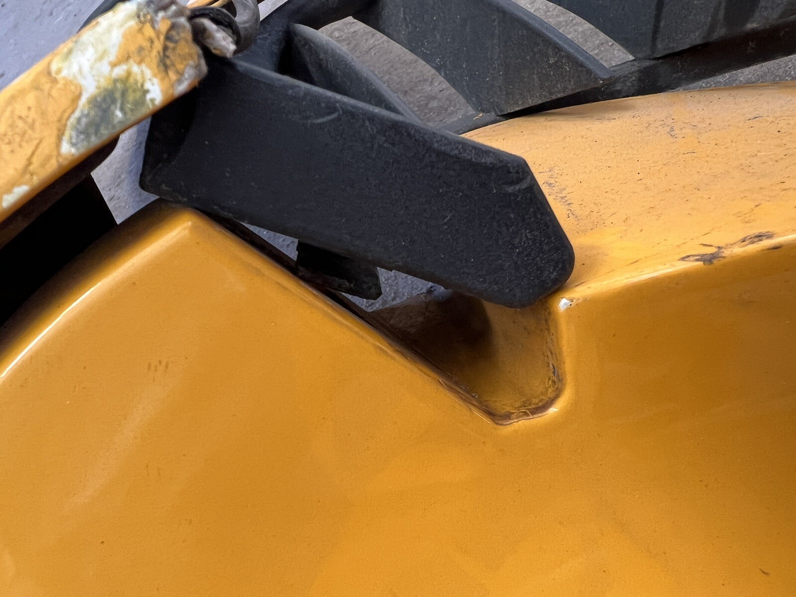 Lotus Elise Driver Quarterpanel Vent