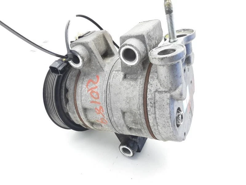 Compresor de aire acondicionado Chevrolet Equinox 19130251 2006-2009 Foto 3 de 4