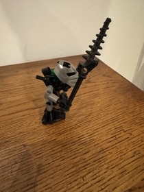 LEGO Bionicle 8545 Turaga Whenua - Complete