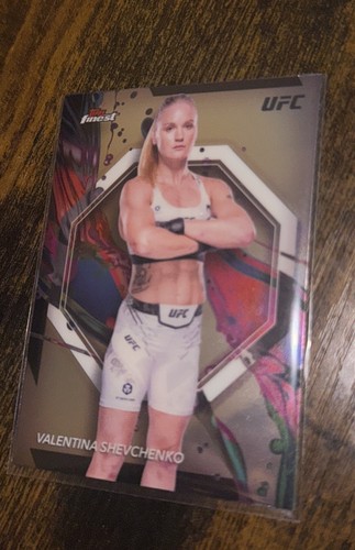 2024 Topps Finest UFC - Common Valentina Shevchenko #65 Refractor - Bild 1 von 2