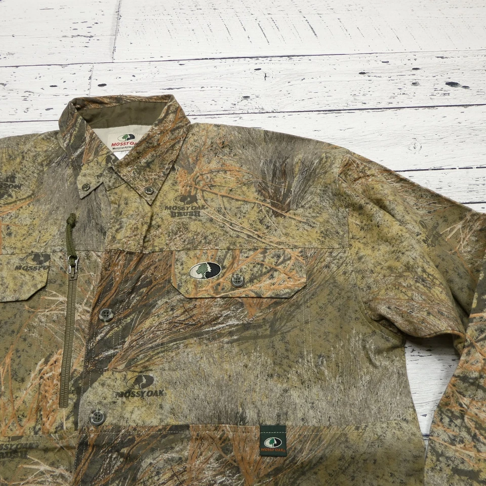 Camisa con cepillo de roble musgo para hombre grande camuflada para detener el olor caza al aire libre botón delantero Foto 2 de 4