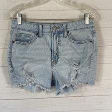 Old Navy Womens OG Straight Distressed Jean Shorts Sz 8 Light Wash Stretch