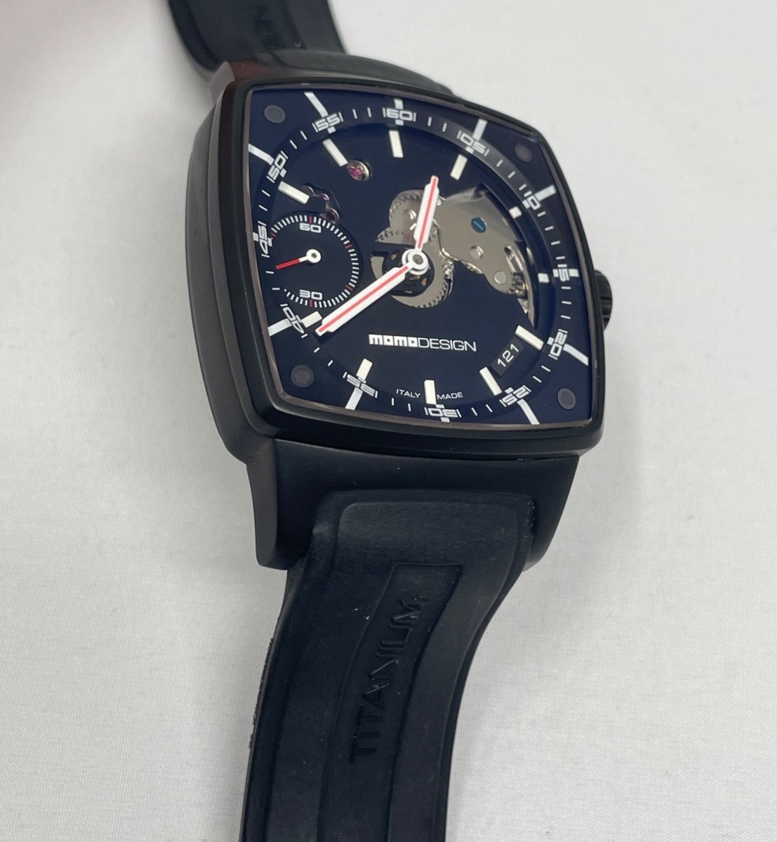 Momo Design MD-375 Mechanical Swiss Black Titanium Manual Wind