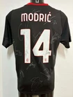 BLACK TRAINING JERSEY "MODRIC 14" AUTOGRAPHED TEAM AC MILAN 2025/2026