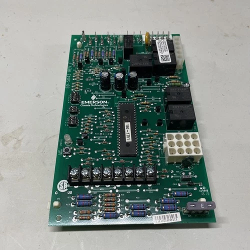 EMERSON GP/N-PCBBF137 50M58-289-02 5001 8927 REV A Goodman Circuit Board