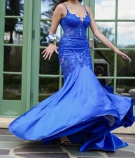 Prom dress size 4 Royal Blue Ladivine