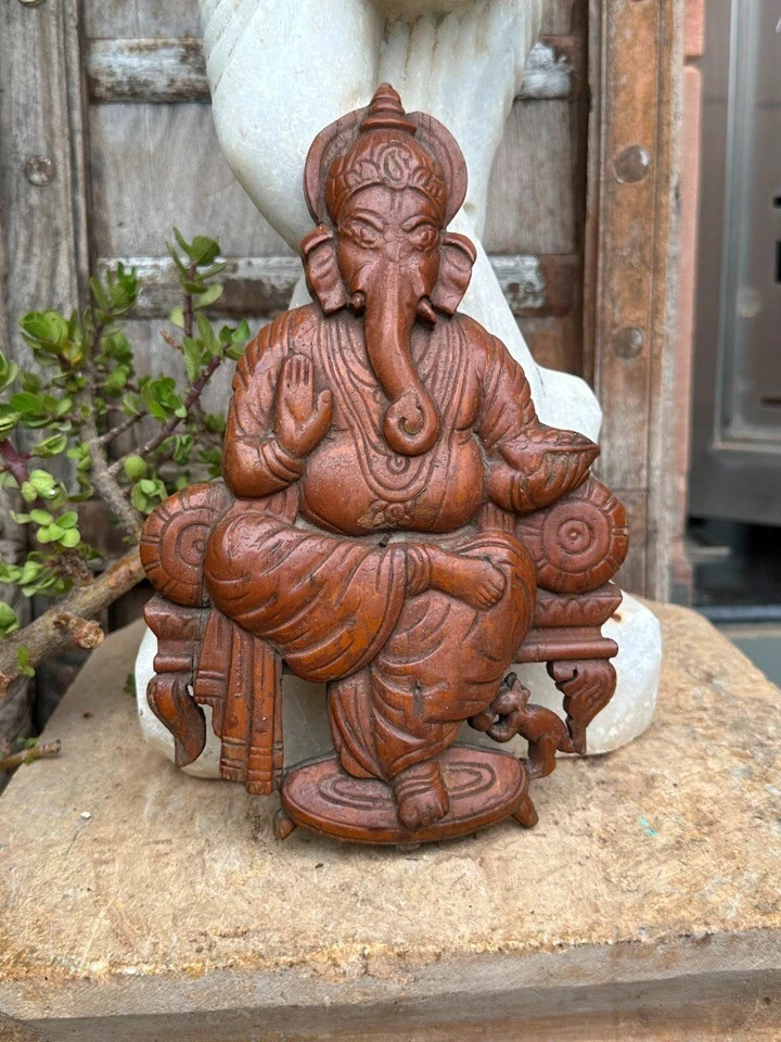 Figura placa de pared antigua de madera hecha a mano del dios hindú Ganesha 1700 Foto 2 de 4