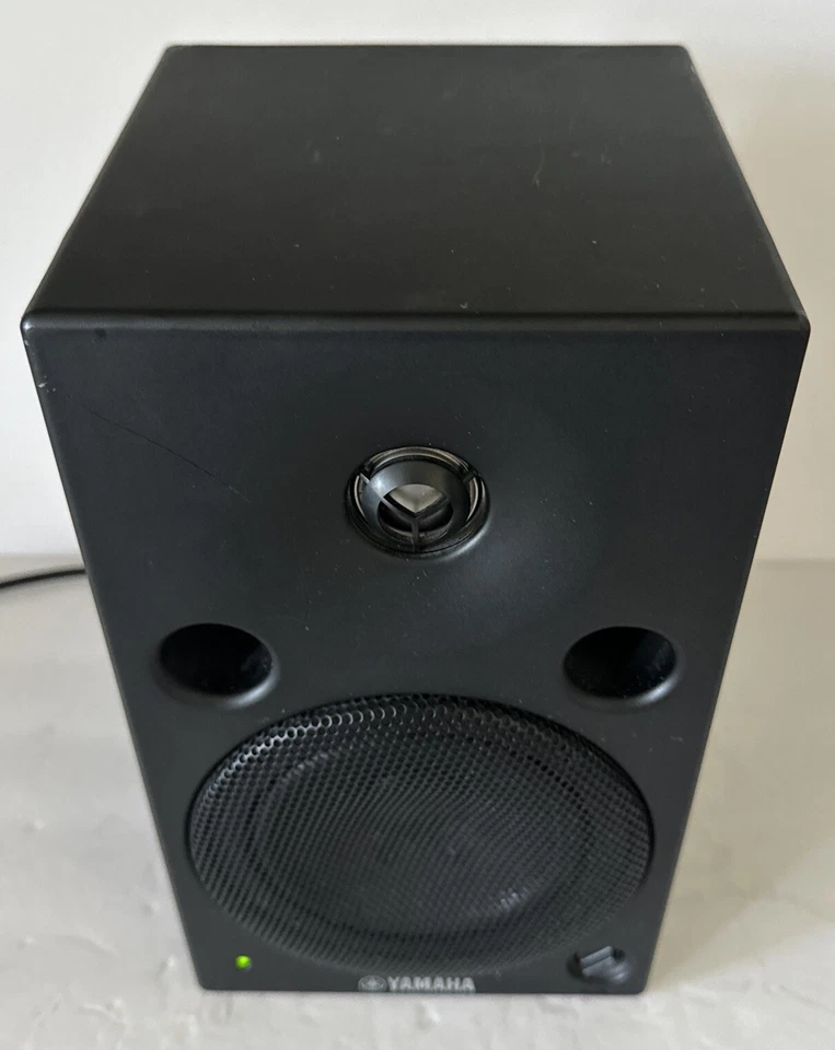 Yamaha Biamped Monitor Speaker MSP5 60 W Studio Powers On 6.5” L x 7” W x 11” H - Image 2 of 4