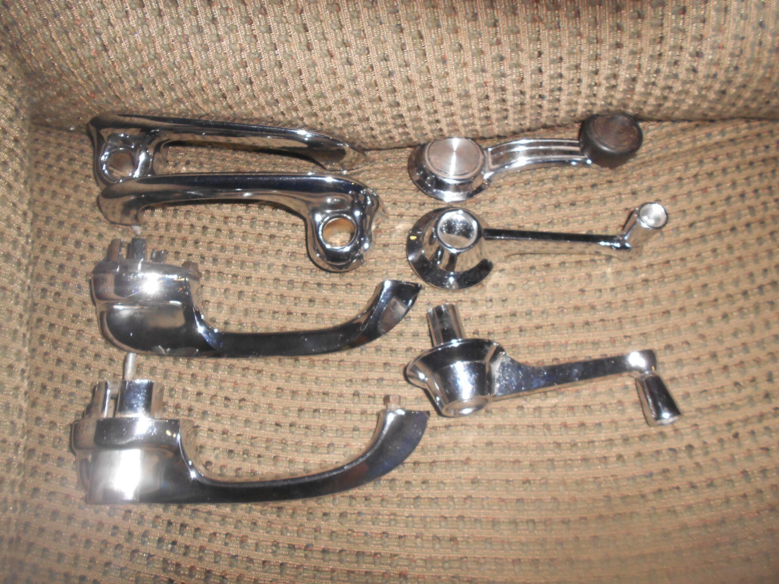 Picture 2 of 4