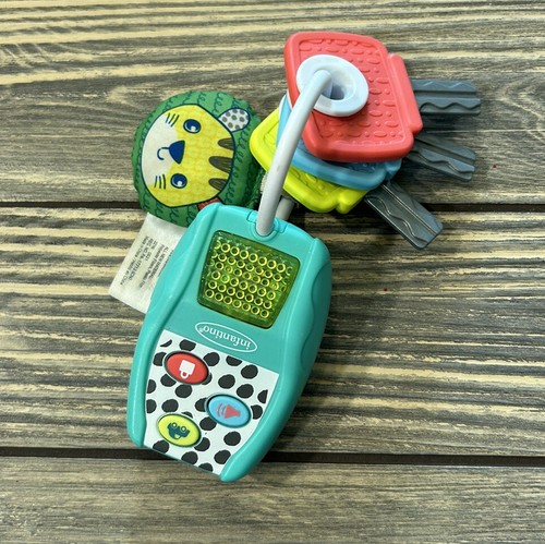 Infantino Go Gaga Light & Music Busy Key Set Toy 5 Songs & Car Sounds