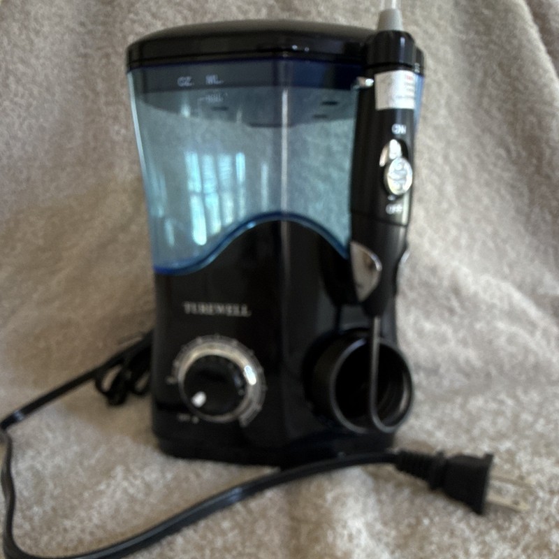 TUREWELL FC162 Corded Countertop Water Flosser 10 Settings 30-110 PSI Bk/Bl