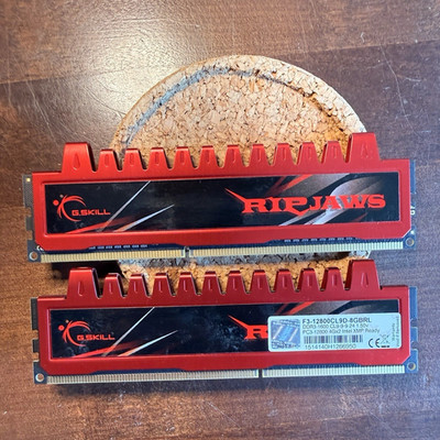 G.SKILL Ripjaws 2x 4GB DDR3-1600 PC3-12800 CL9 DIMM XMP F3-12800CL9D