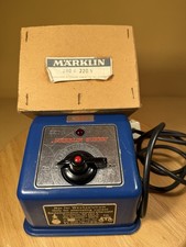 MÄRKLIN 280 A -Trafo 30 VA, als Sammlermodell, 220 V, Licht 16 V, Fahr -20 V