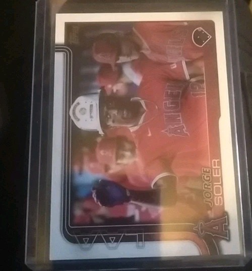 Jorge Soler #US343 2025 Topps Update Series Golden Mirror Variation SSP Angels