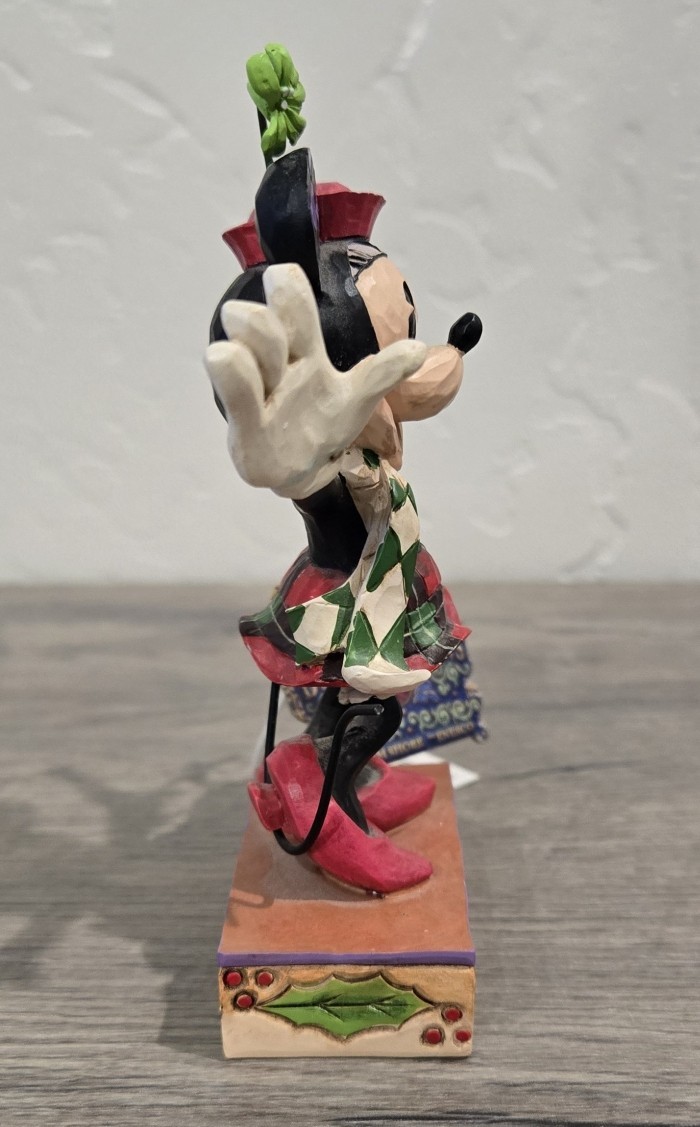 Jim Mini Mouse Disney Traditions Jim Shore Merry Minnie Mouse Christmas Figurine ...