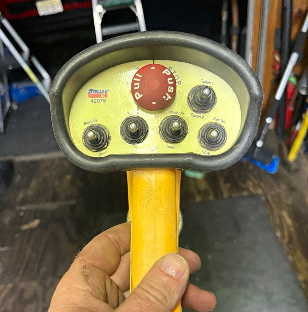 Stellar 42976 Multi-Button Lifting Machine Remote Control Pendant MPN 42976